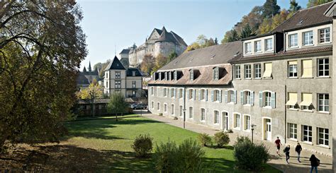 Historique des collège et lycée Saint